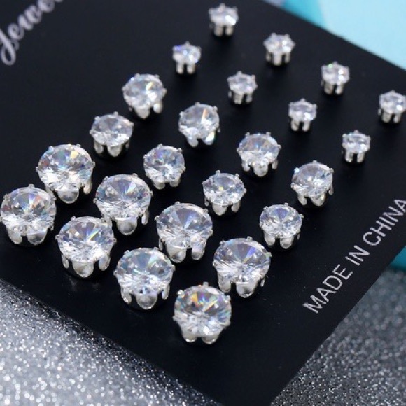 12 Pairs of Round Rhinestone Stud Earrings - Picture 2 of 6